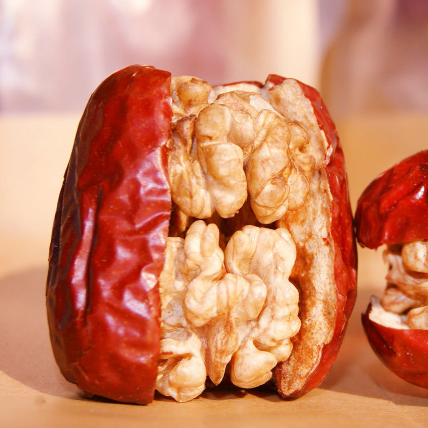 枣夹核桃500g 黑香妃枣夹核桃 批发 枣夹核桃什锦 一.