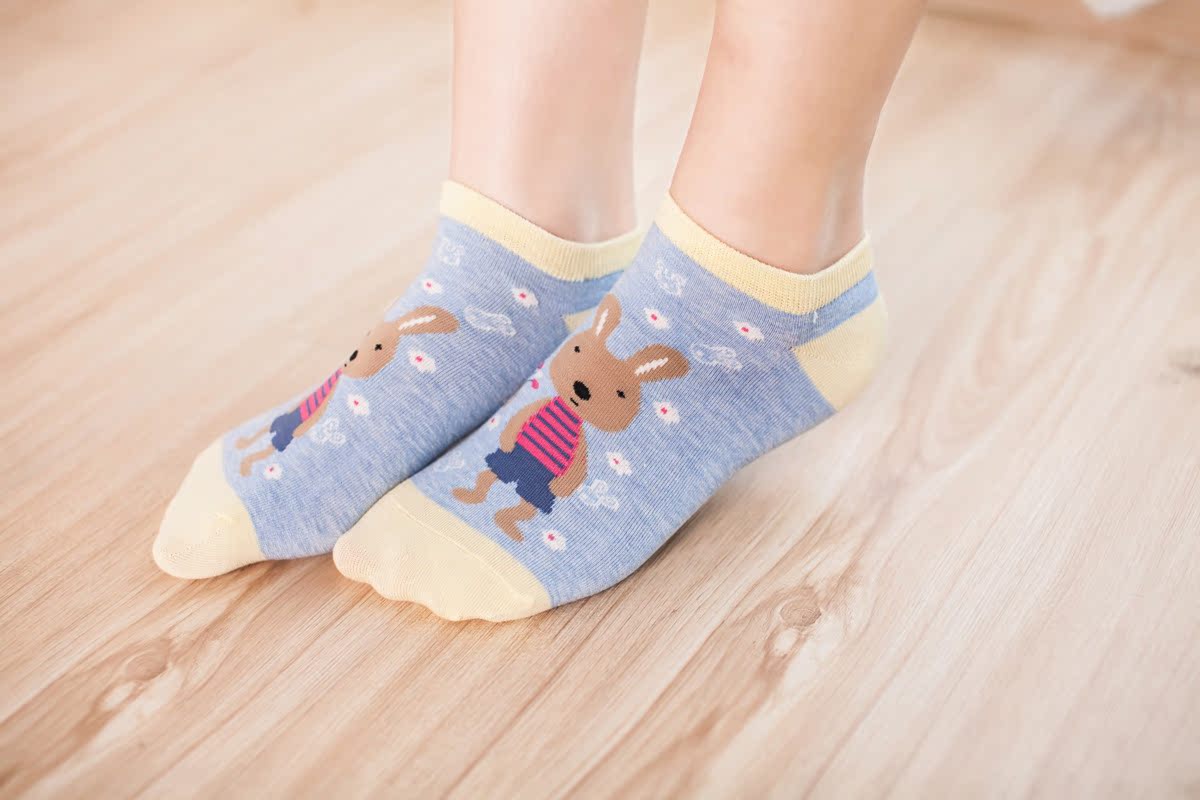 新款女士棉船袜 卡通萌小兔棉袜子批发淘宝