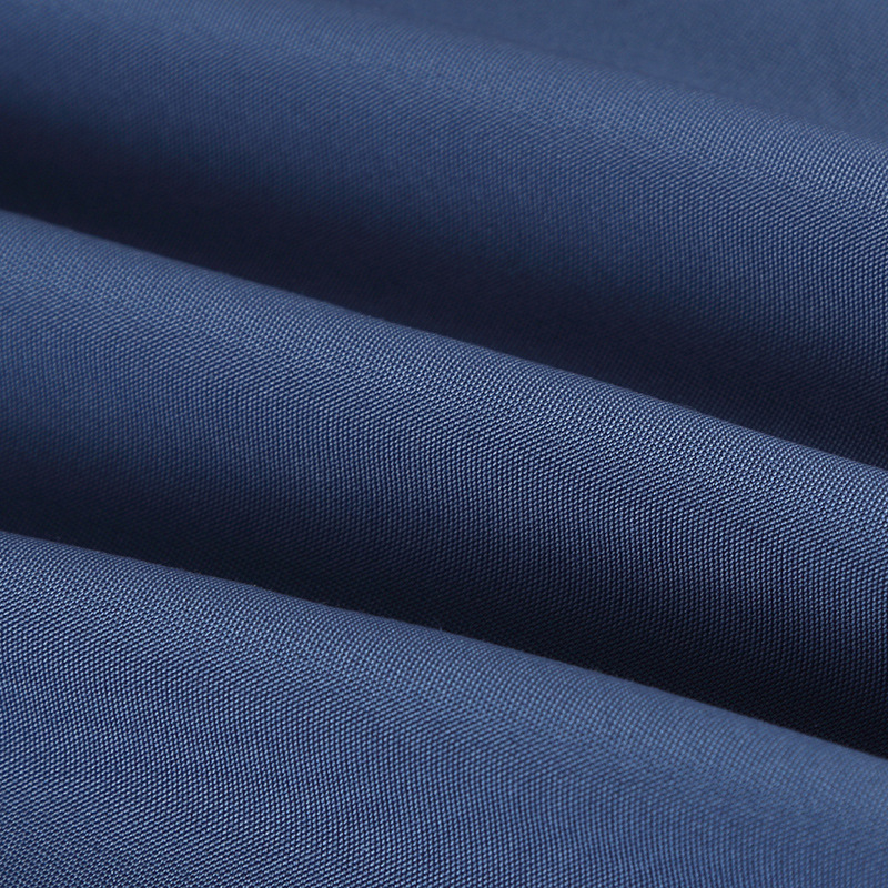 新交通涤棉交织绸 经典平纹染色四季外长衬 制服衬衫面料现货