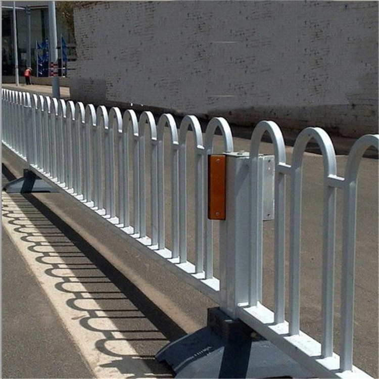 道路中央隔离栏 京式道路护栏 马路隔离护栏 厂家直销