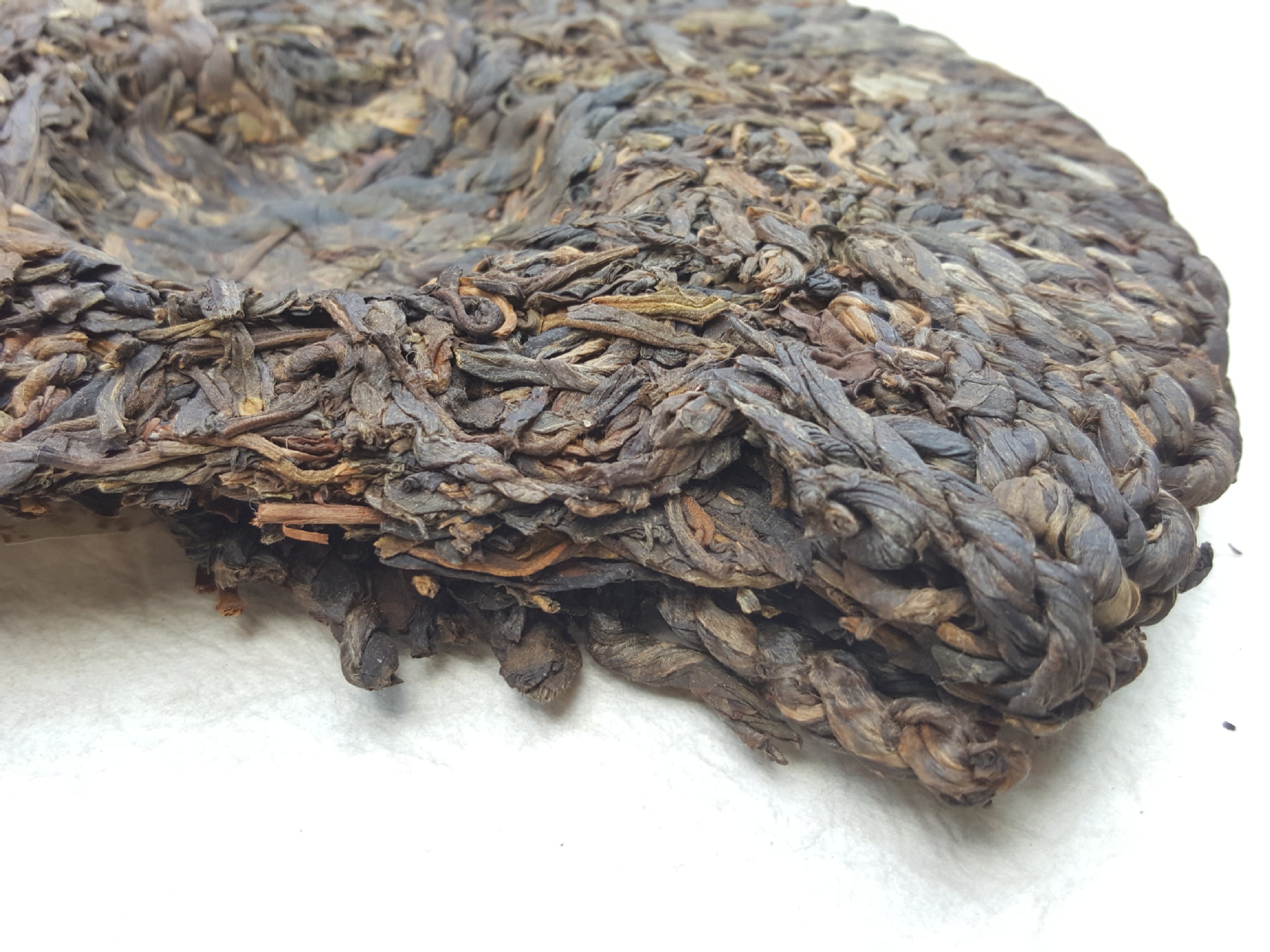 批发茶叶云南永德大雪山古树茶大饼辫子茶手工古法400克麻花绳子