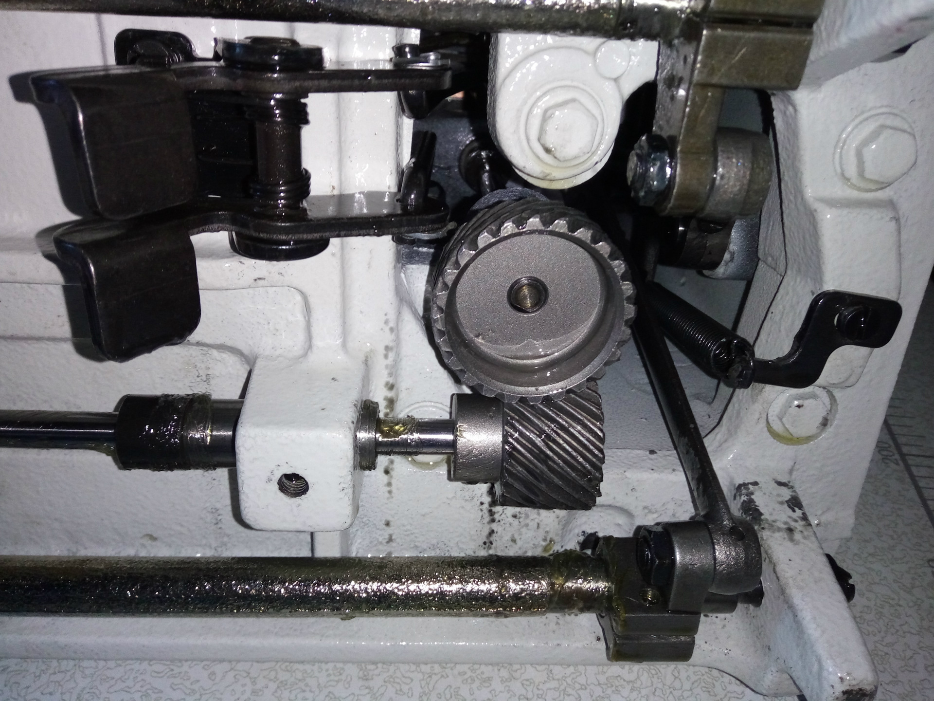 中捷款曲折缝绣花机20u43多功能人字车半自动工业缝纫