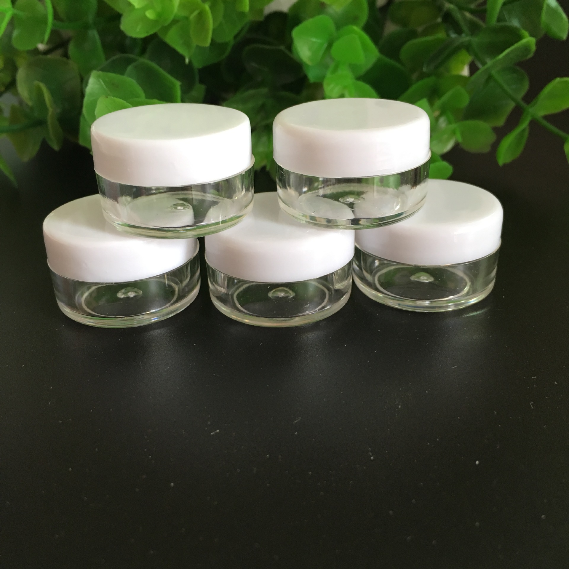 化妆品5克膏霜瓶试用装瓶分装眼霜瓶大量出货