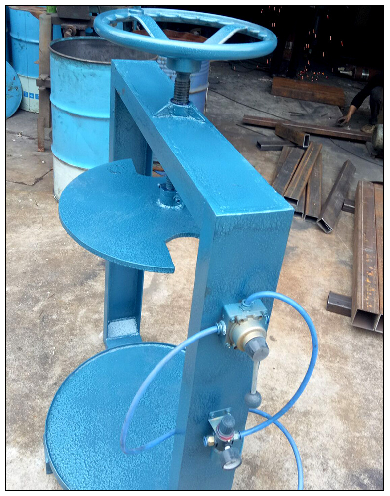 专业生产废旧油桶整形机 油桶外圆整形机 油桶板清洗机 压平机