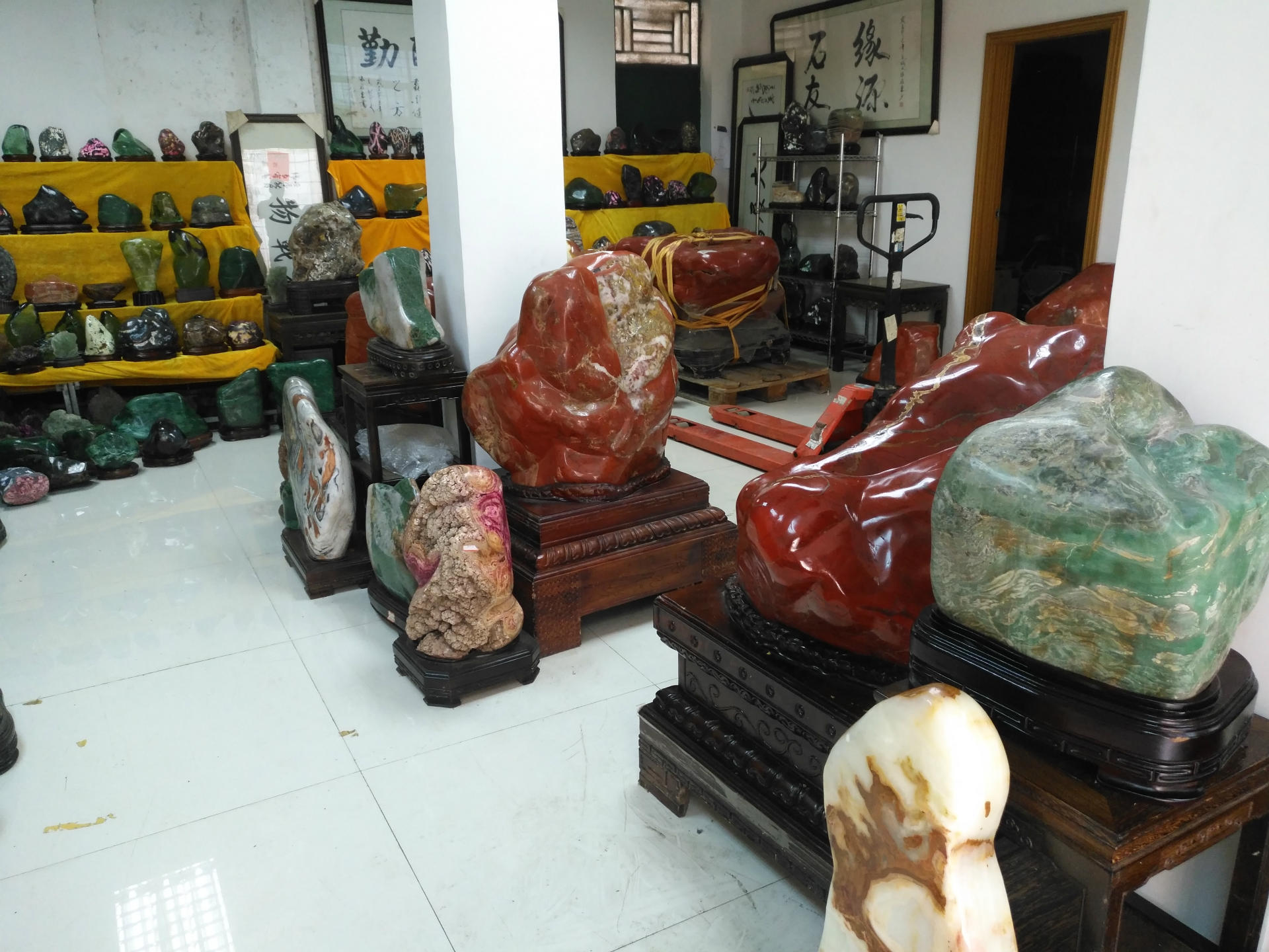 天然奇石摆件 玛瑙原石 工艺品 装饰品 收藏品