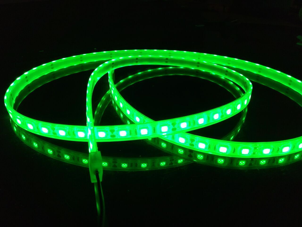 供应信息 led灯带/灯条/灯片 5050 60灯绿光 低压灯带12v24v 高亮灌胶