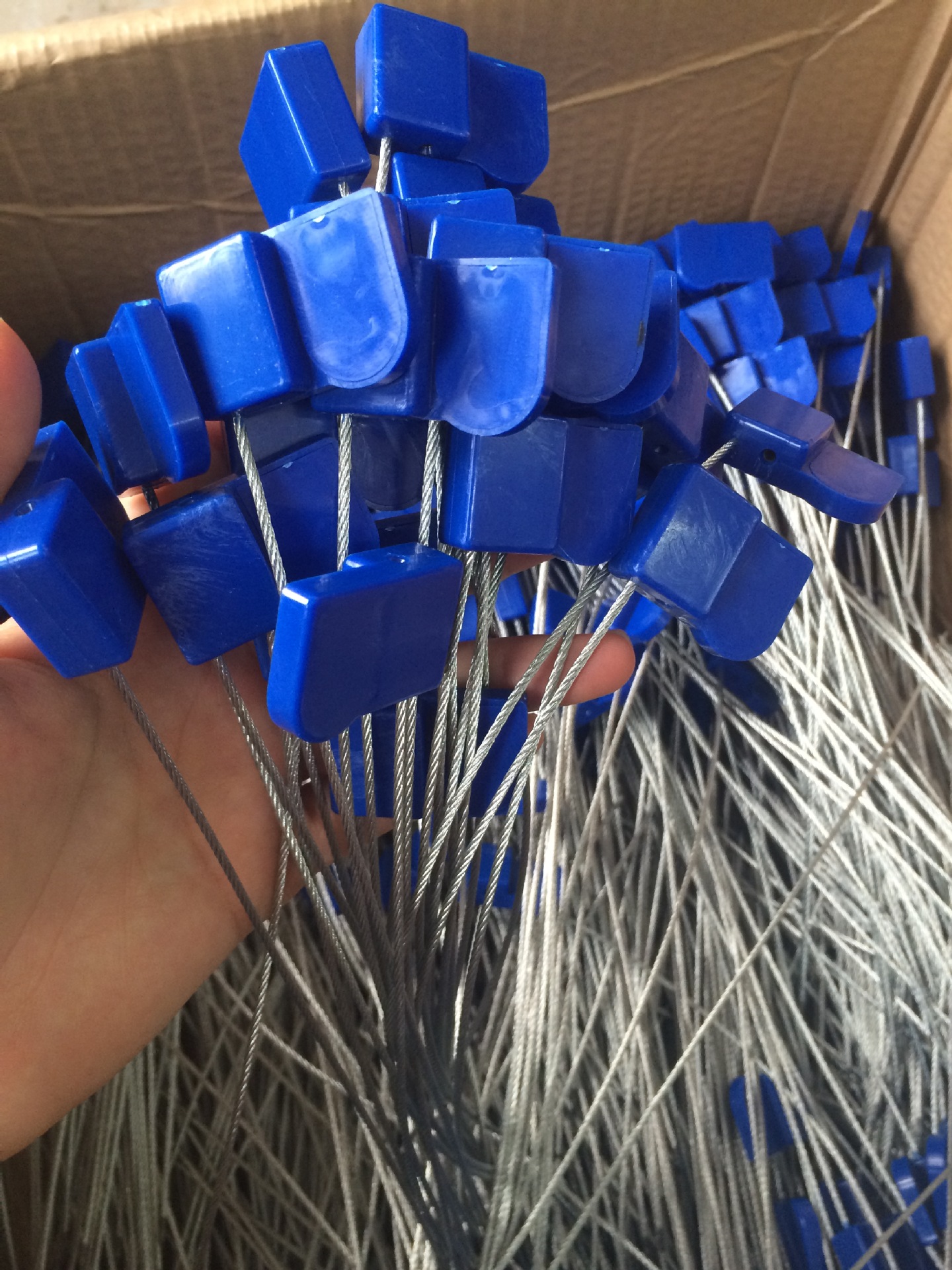 rfid智能电子铅封 防伪标签超高频铅封智能电子封条水表电表铅封