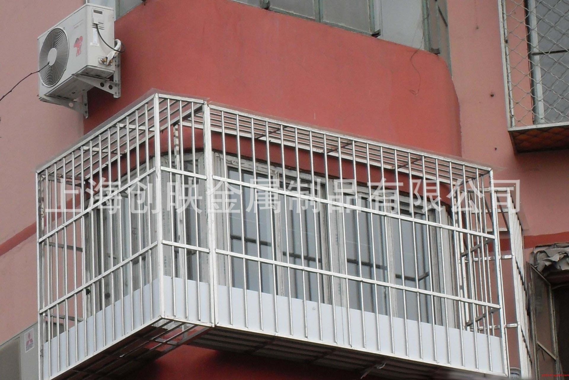 工厂直销不锈钢防盗窗不锈钢防盗窗定做加工可来图定做