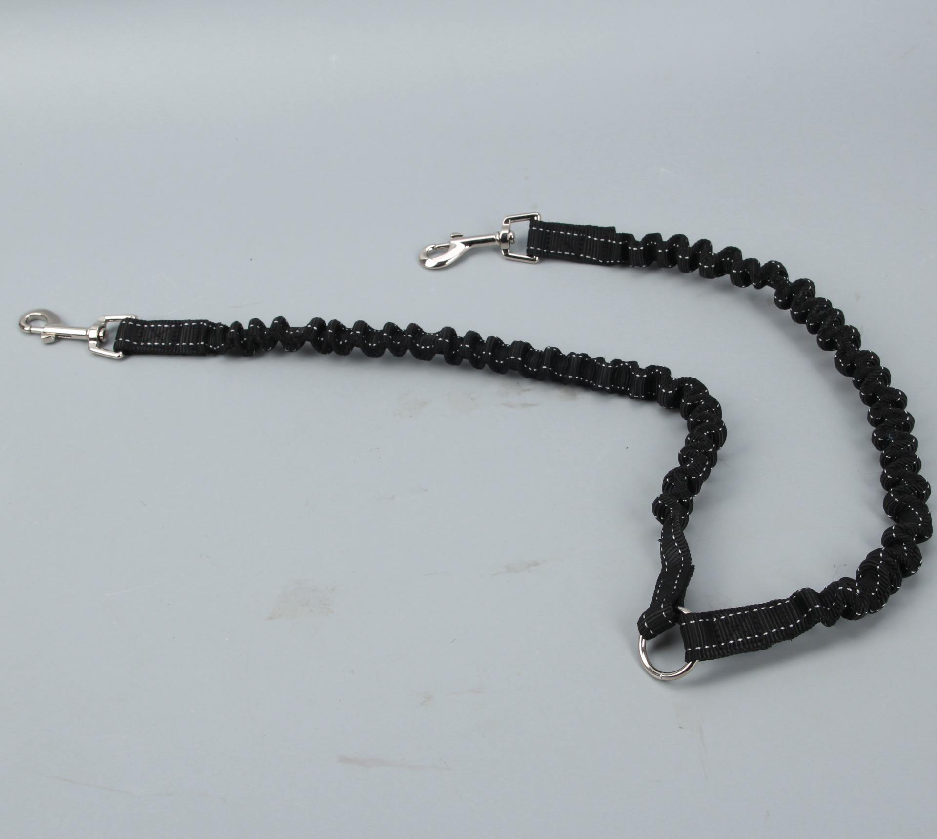 人气热卖推荐狗带双头绳狗狗拉绳伸缩狗绳宠物带缓冲厂家生产定制