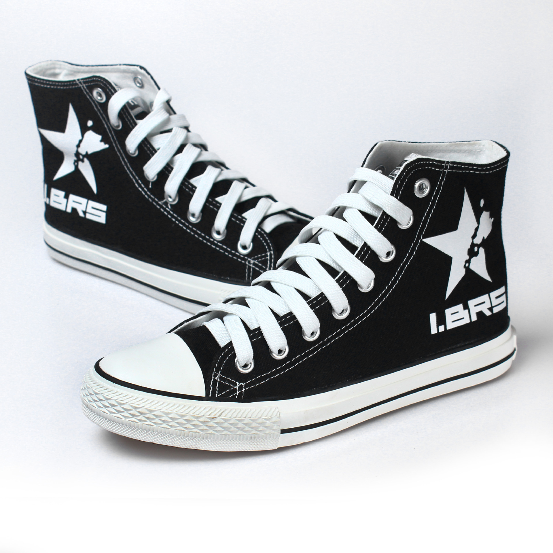 黑岩射手高帮帆布鞋外贸爆款休闲鞋动漫卡通鞋