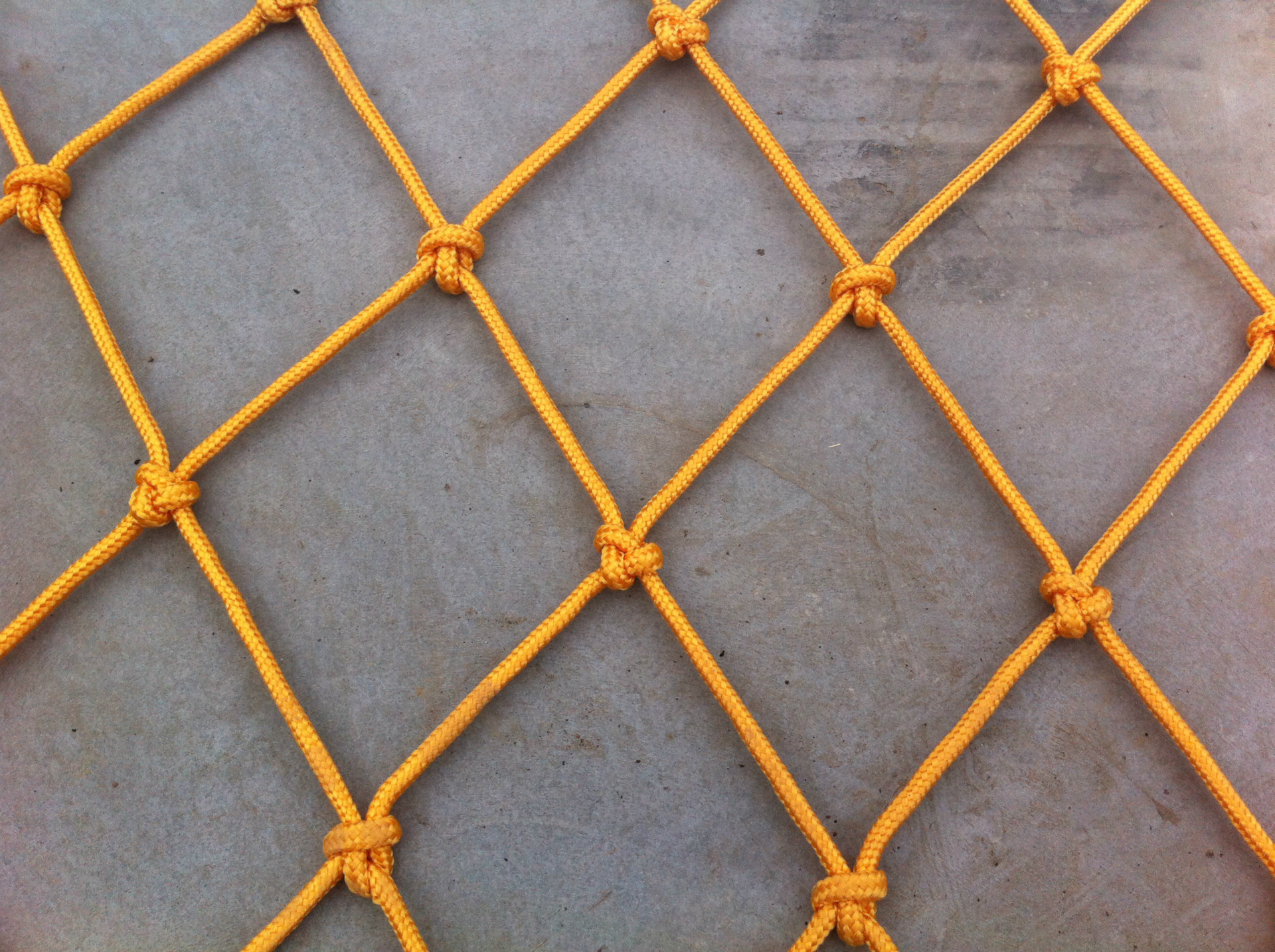 国标彩色阻燃尼龙网楼梯防护防坠网装饰网挂衣网厂家直销产地货源