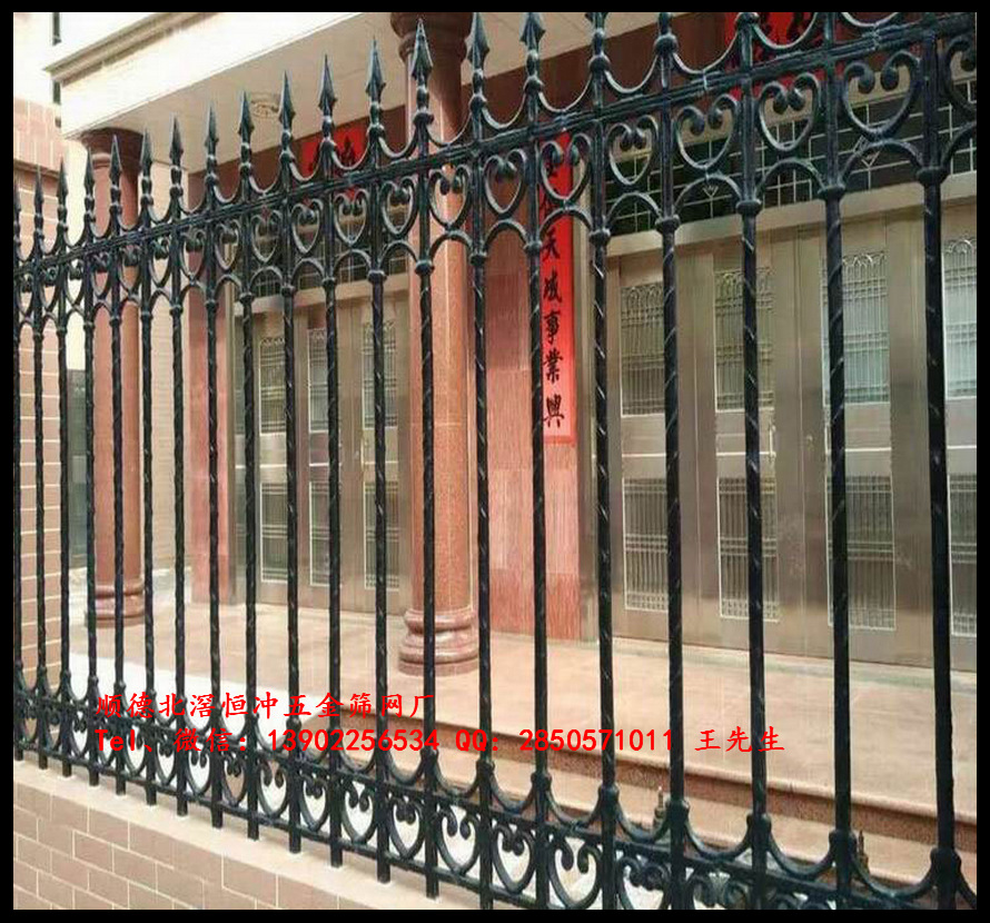 专业生产铸铁护栏 学校铸铁护栏 欧式铸铁栏杆 可来图定制