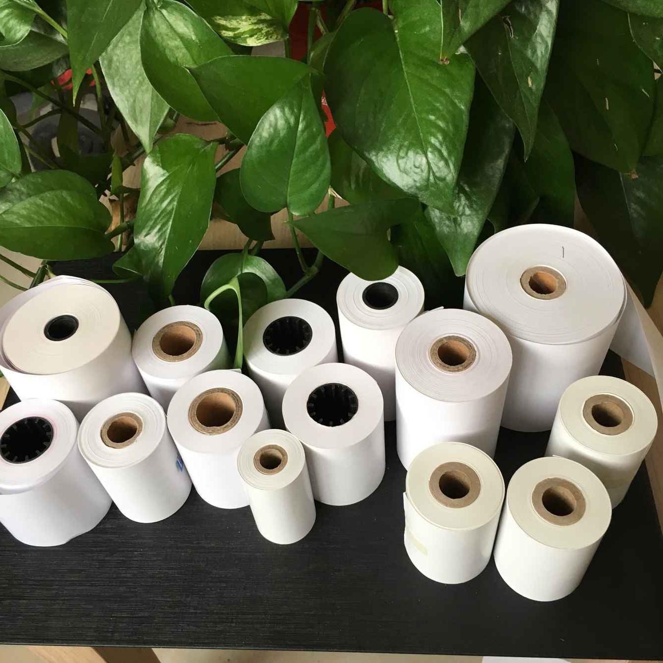 热敏纸黑标凭条纸80*100银行卷式打印纸热敏流水纸热敏打印纸定制