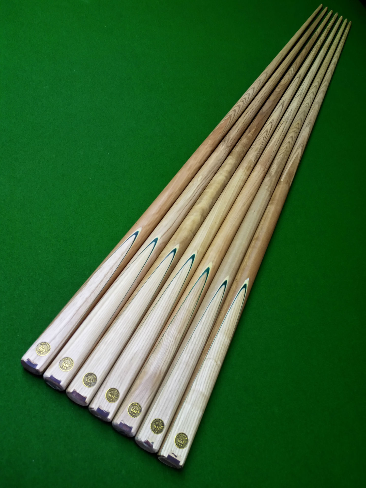 批发小头台球杆 一体通杆台球杆桌球杆美式斯诺克台球杆黑八杆