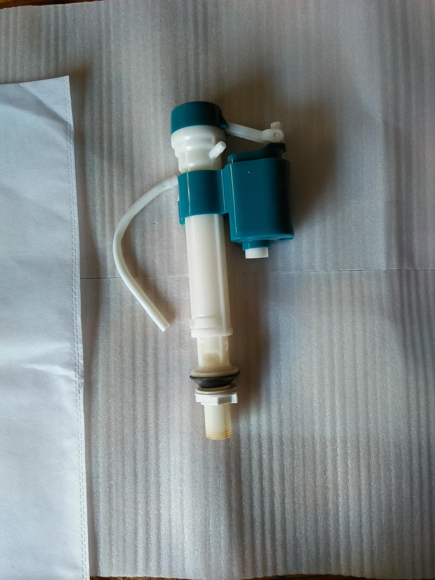 马桶水箱配件进水阀高压进水阀可调节水位高度水阀品质保证