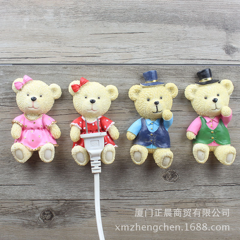 New Exotic Creative Products Wholesale Low Price Small Gifts Practical Cartoon Socket Power Cord Storage Hanger Hook