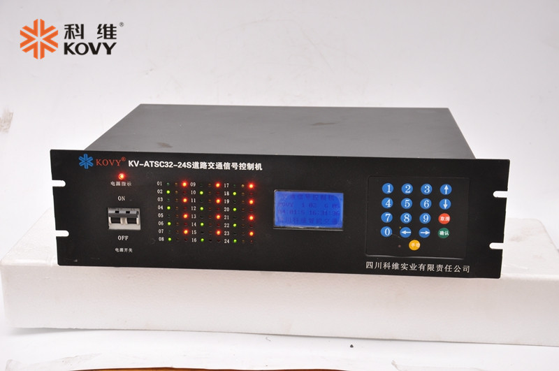 厂家直销批发交通信号控制机 红绿灯控制器 8相位信号控制机