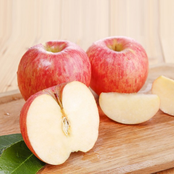 苹果山西特产绿色脆甜一级冰糖心红富士苹果甜蜜多汁新鲜甜脆苹果