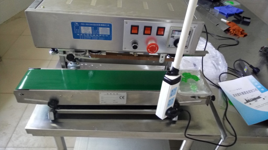 立式封口机sf150型自动封口机食品包装袋封口机不锈钢薄膜封口机