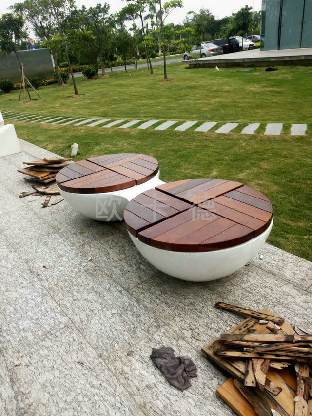 玻璃钢圆形户外休闲椅外加户外防锈木坐垫深