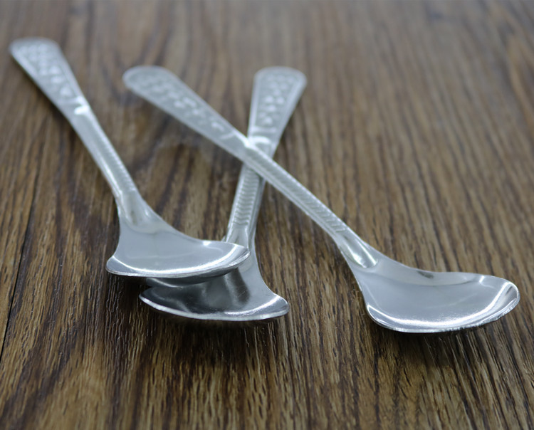 中号圆头铁调羹龙珠铁更批发一元一件热销款