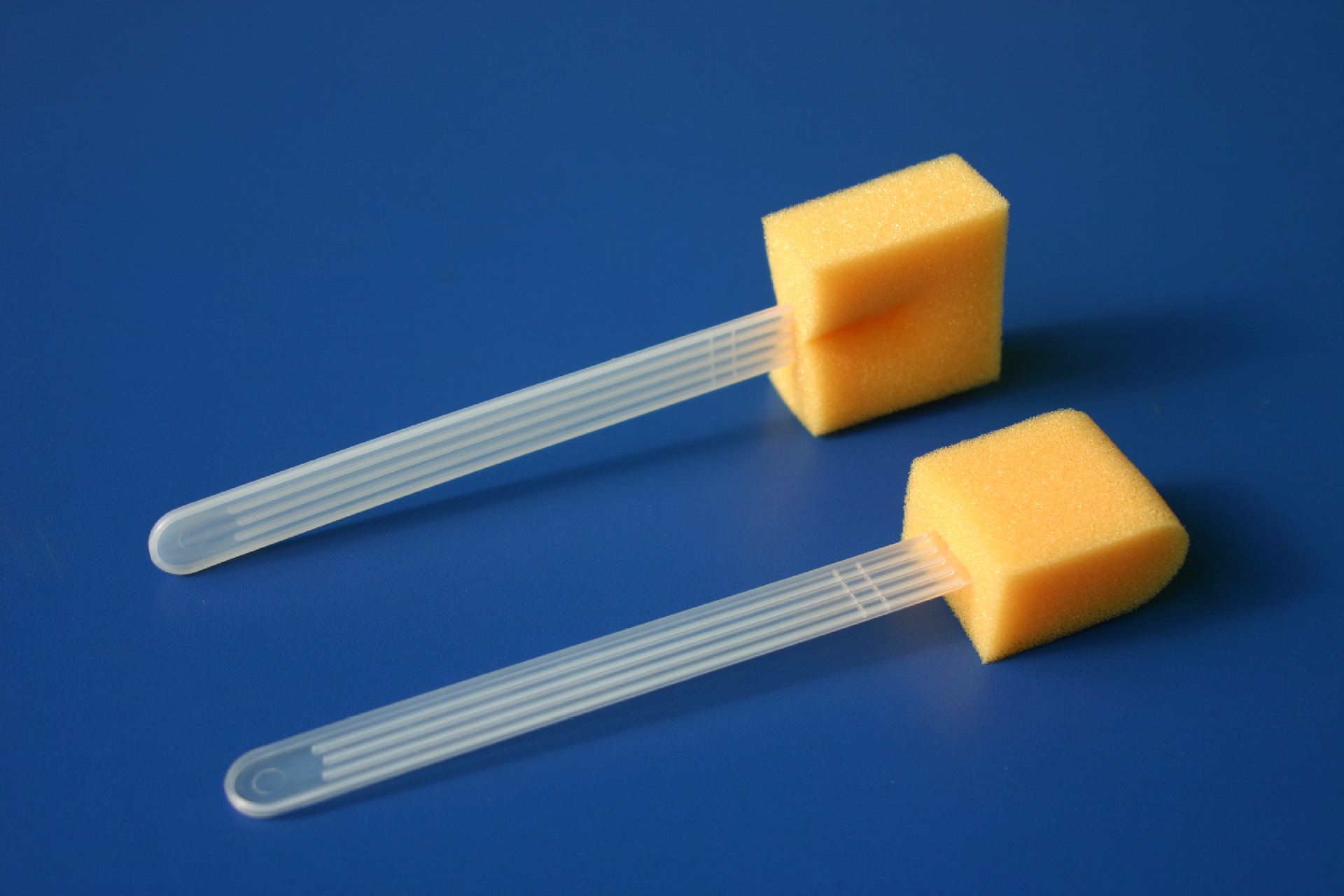 海绵刷和一次性医用海绵棒护理清洁海绵签