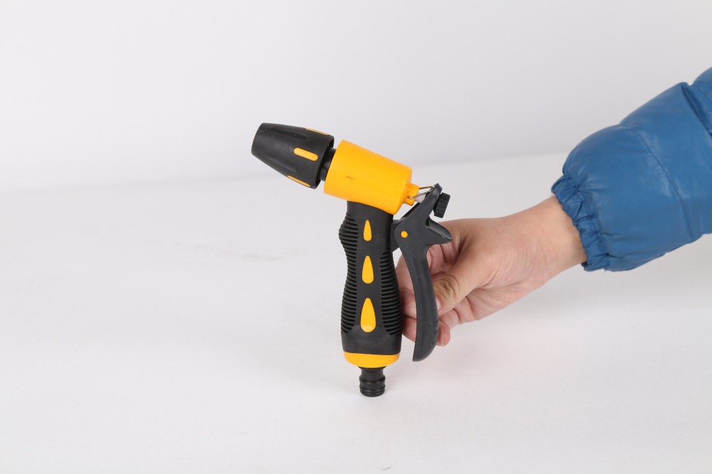 厂家供应淘宝热款大黄蜂abs加强型塑料洗车水枪