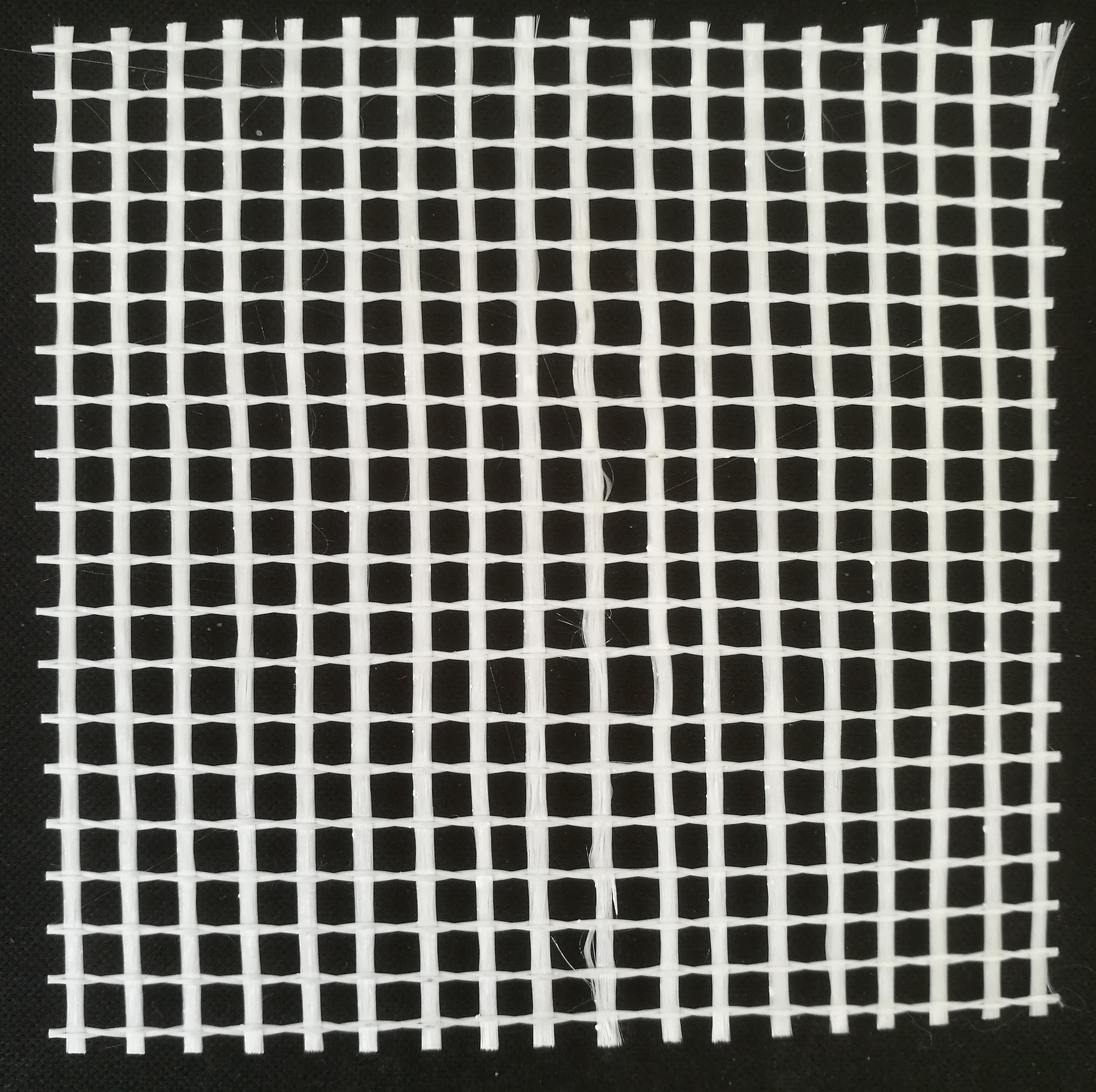 玻纤网格布工地玻璃纤维网格布耐碱玻璃纤维网格布厂家直销网格布