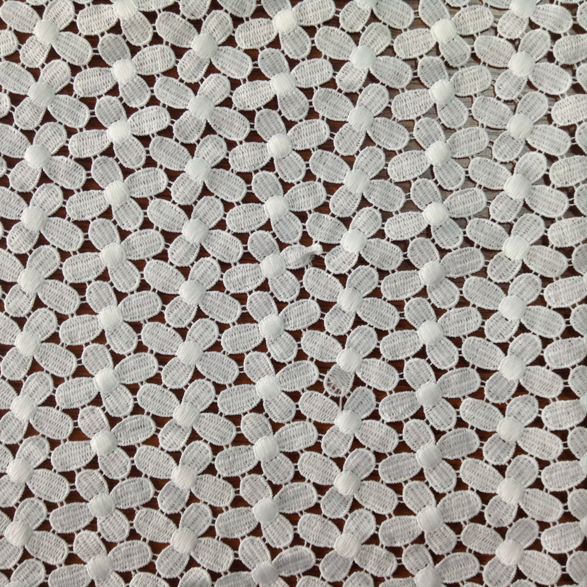 镂空提花蕾丝雪纺旗袍礼服水溶绣花布 全棉白色镂空水溶绣花布