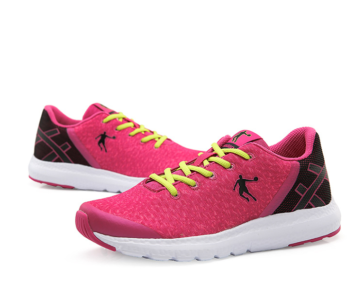 乔丹2016年春季女款网面跑鞋条纹配色