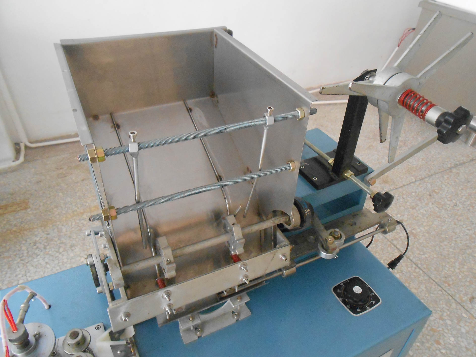 一次性筷子包装机 全自动【汉寿筷子包装机】助企业【节约成本】