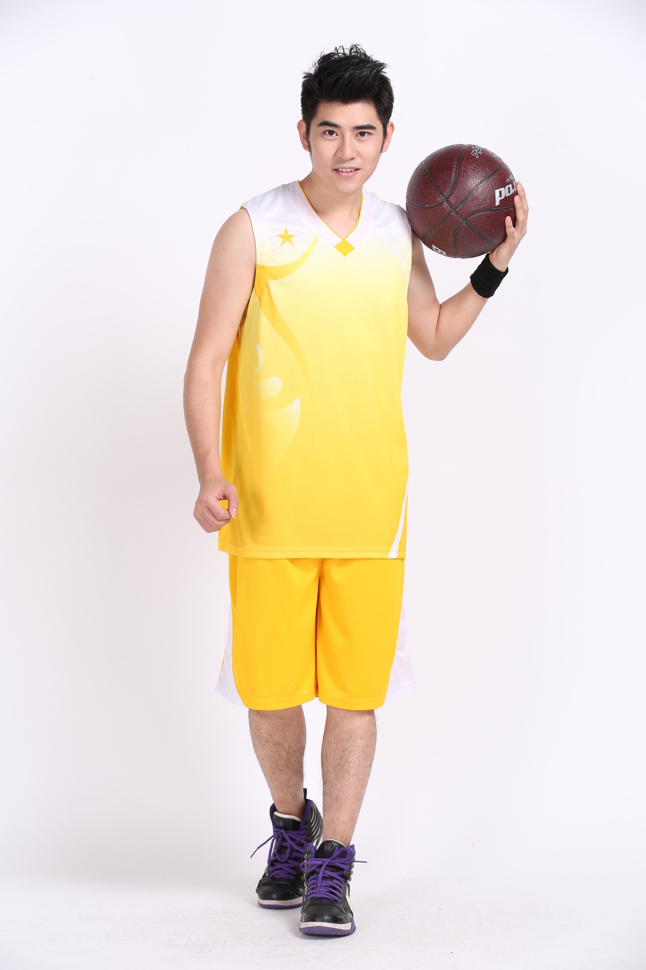 爆款篮球服套装批发 厂家直销新款运动服男球衣团购 一件代发