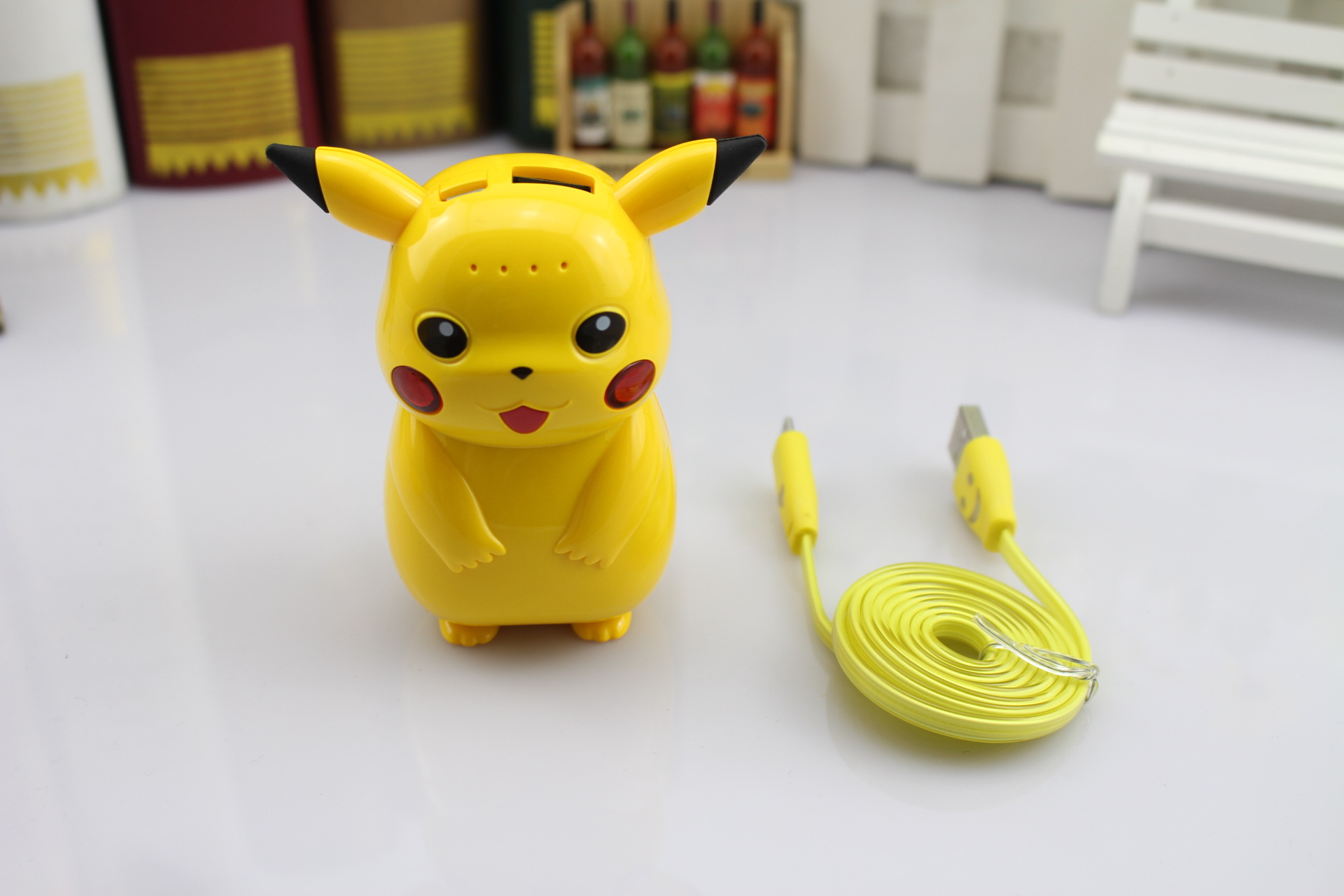 可爱卡通皮卡丘充电宝pokemon go精灵球移动电源厂家直销一件代发