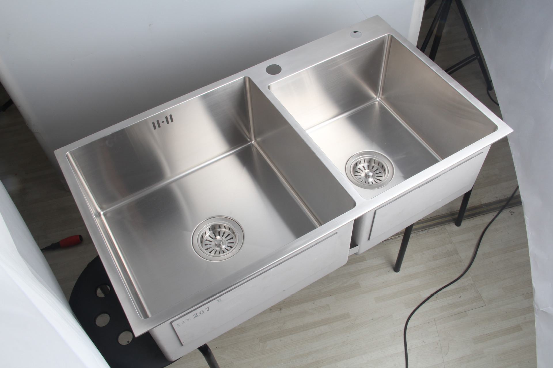 厂家批发台上厨房304不锈钢手工水槽双槽圆角洗菜盆洗涤盆定制