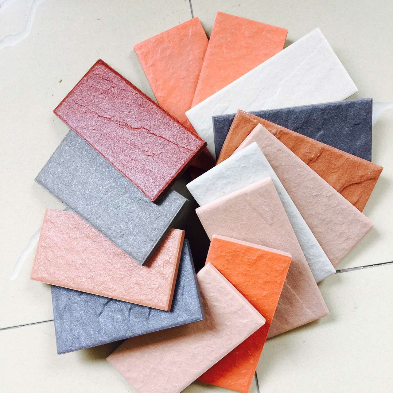 优质外墙砖 瓷砖墙砖 纸皮砖通体砖 45*95别墅砖工程麻面哑光外墙