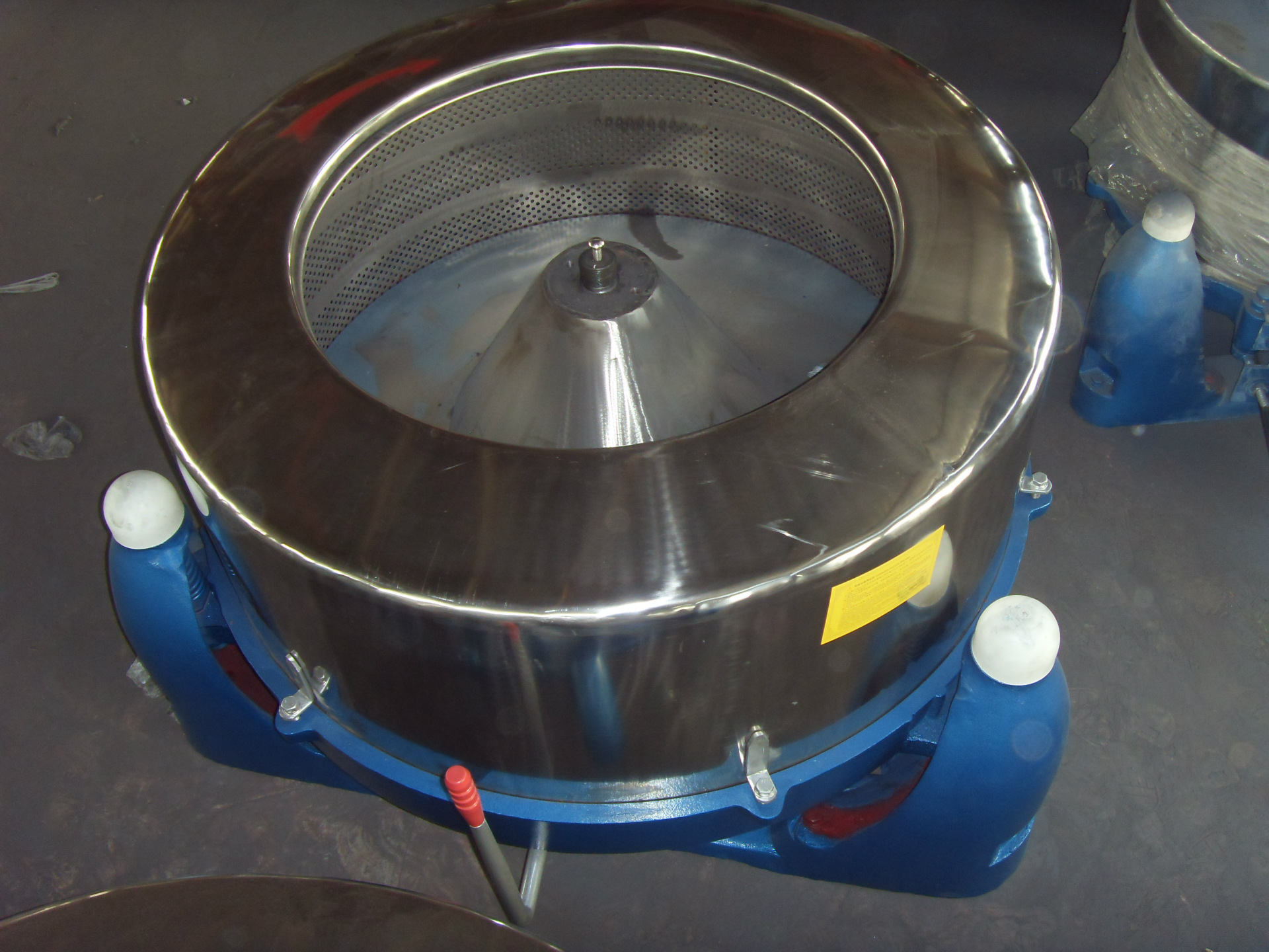 众星厂家直销800型工业脱水机 工业脱水设备 落地式三足离心机