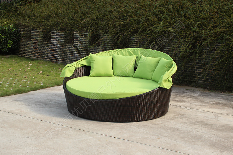 热销户外编藤圆床沙发带帐篷 高档酒店露天沙滩泳池休闲躺床藤椅