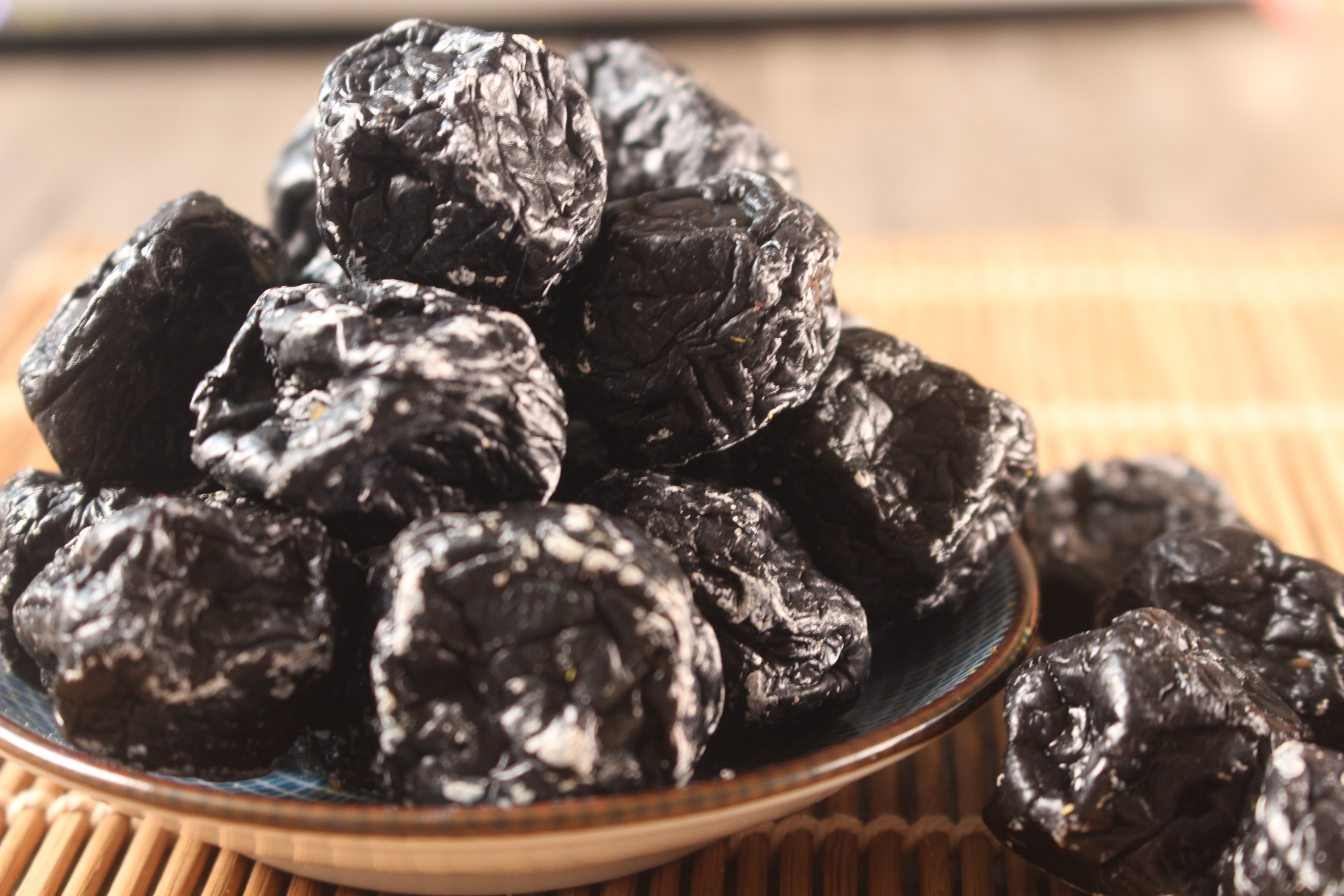 厂价批发红心乌梅天山乌梅乌梅肉酵素梅蜜饯果脯5斤