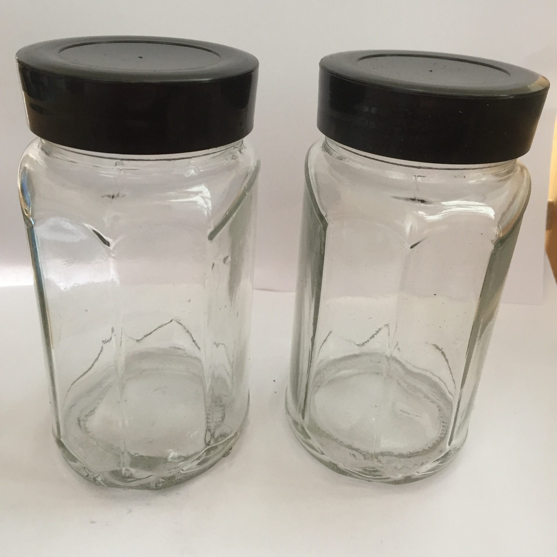 定制 无铅 高档蜂蜜瓶 黑色 塑料盖 六角食品包装密封罐