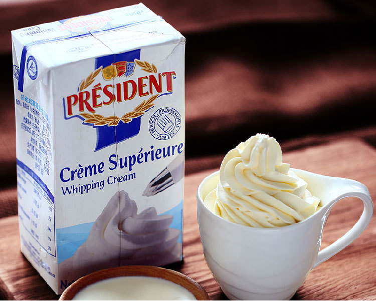 1l*6/箱法国原装进口总统淡奶油,蛋糕原料动物奶油烘焙食材