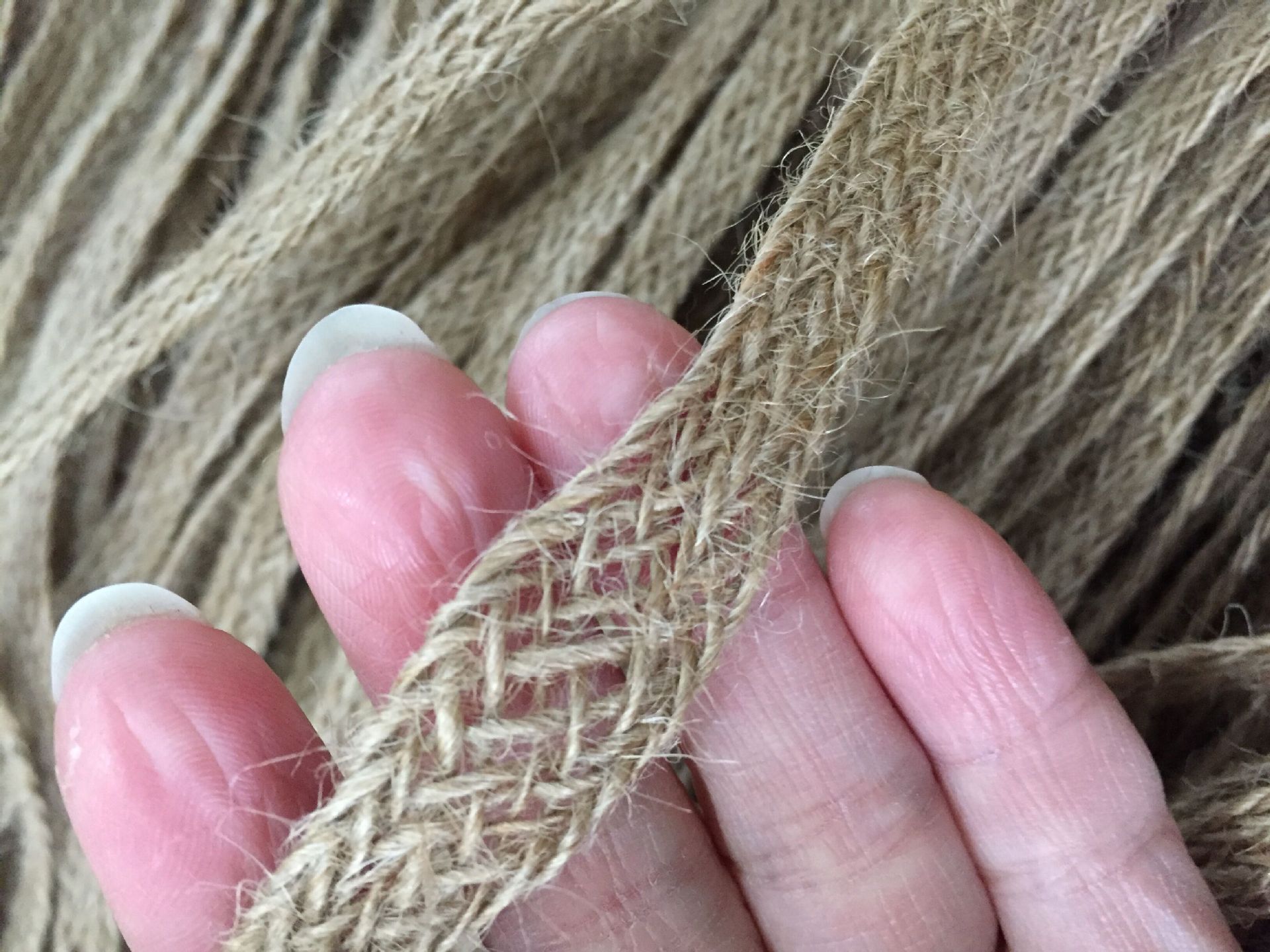 黄麻料8mm宽麻绳扁麻绳diy手工麻绳工艺装饰服装辅料绳扁绳黄麻