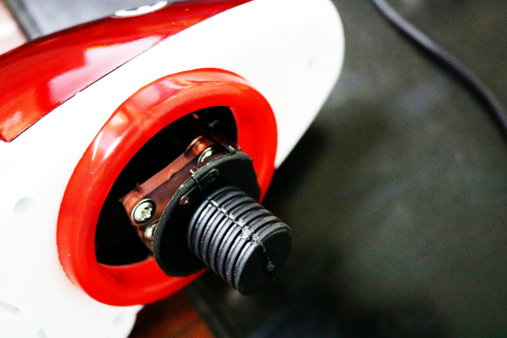 电脑版按摩捶 厂家直销海豚按摩器 按摩全身 震动按摩 红外理疗