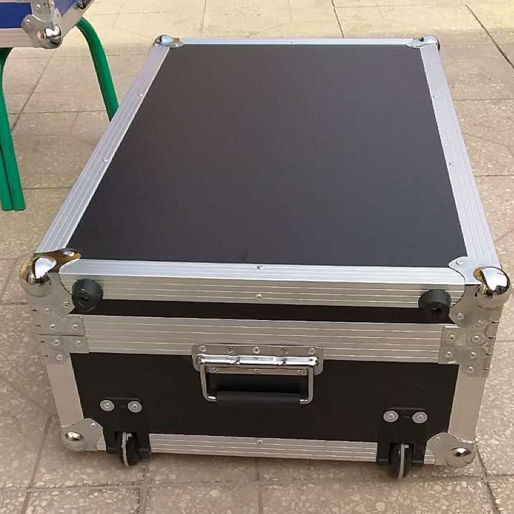 加厚铁拉杆航空箱!耐磨轮子 铝合金箱 道具箱 中转箱 耐摔耐磨擦