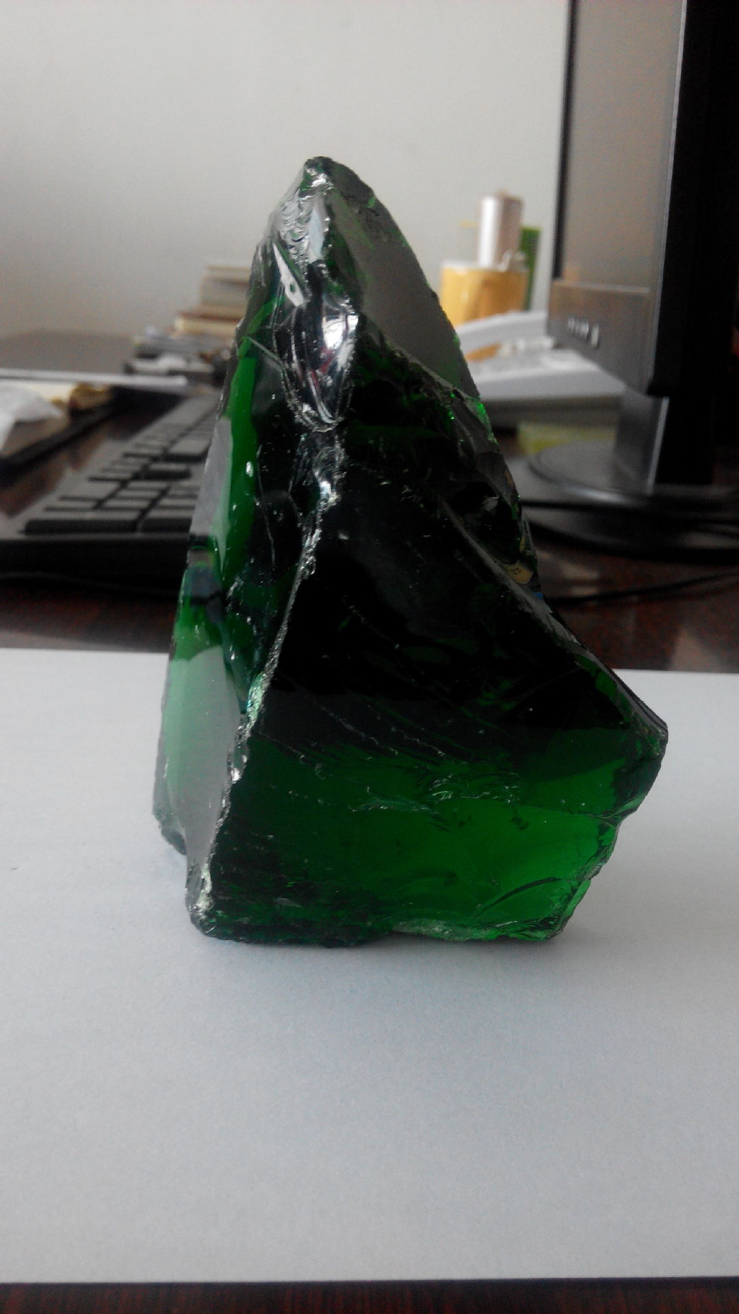 出售水晶 人造绿水晶原石摆饰 几何形水晶原料加工 厂家