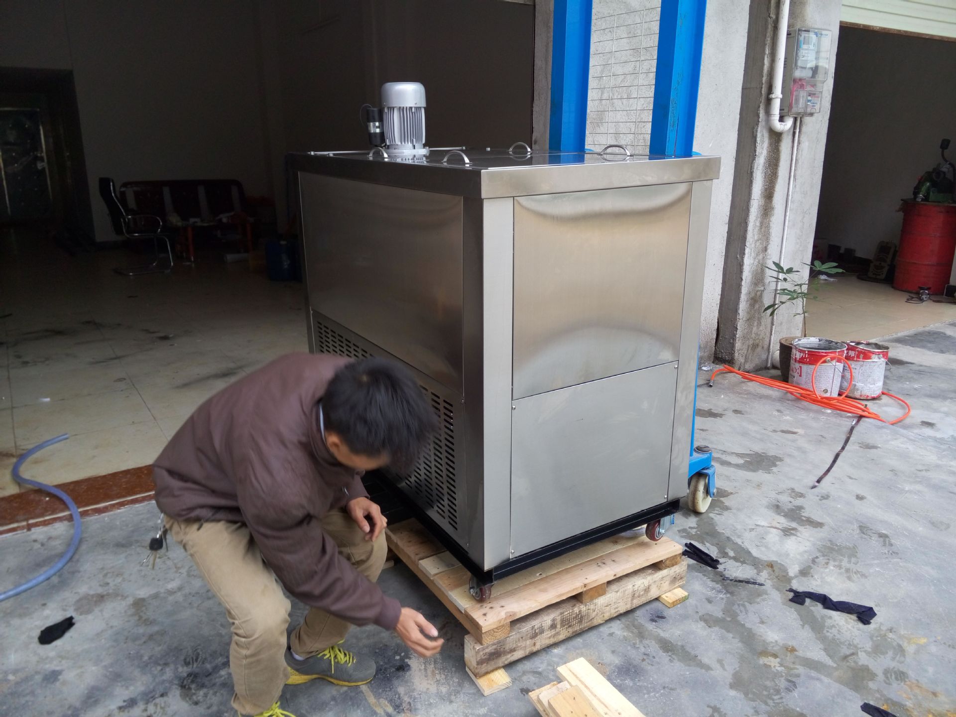 单模鲜奶水果大冰棍机 手工水果冰棒机雪糕机 进口压缩机冰棍机