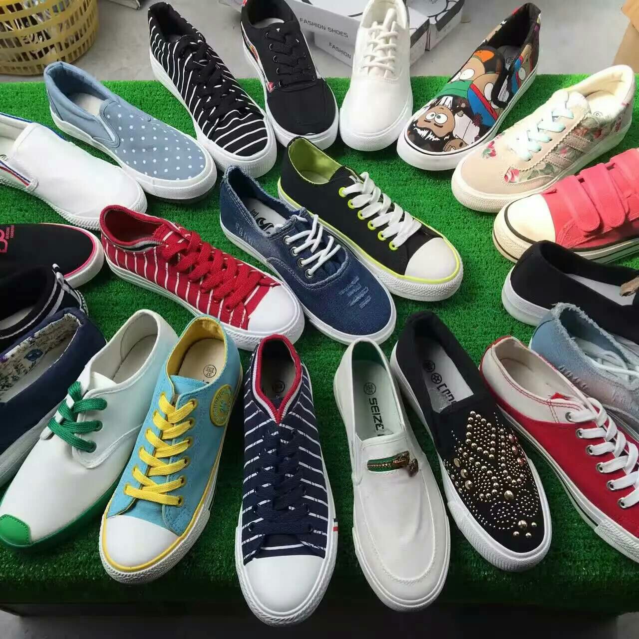 库存处理批发杂款女鞋 品牌女鞋帆布鞋一脚蹬休闲鞋乐福鞋地摊鞋