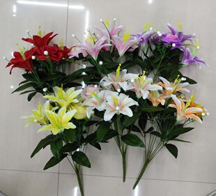 粉玫瑰百合花束
