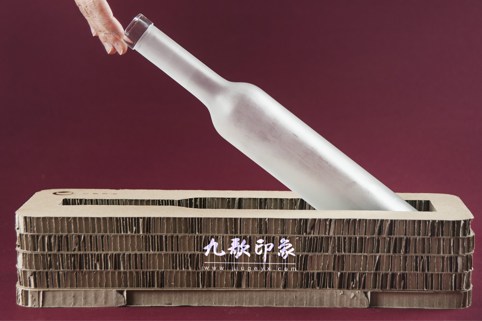 单支瓶装蜂窝纸包装红酒礼品包装盒设计可定制瓦楞纸印刷创意酒盒