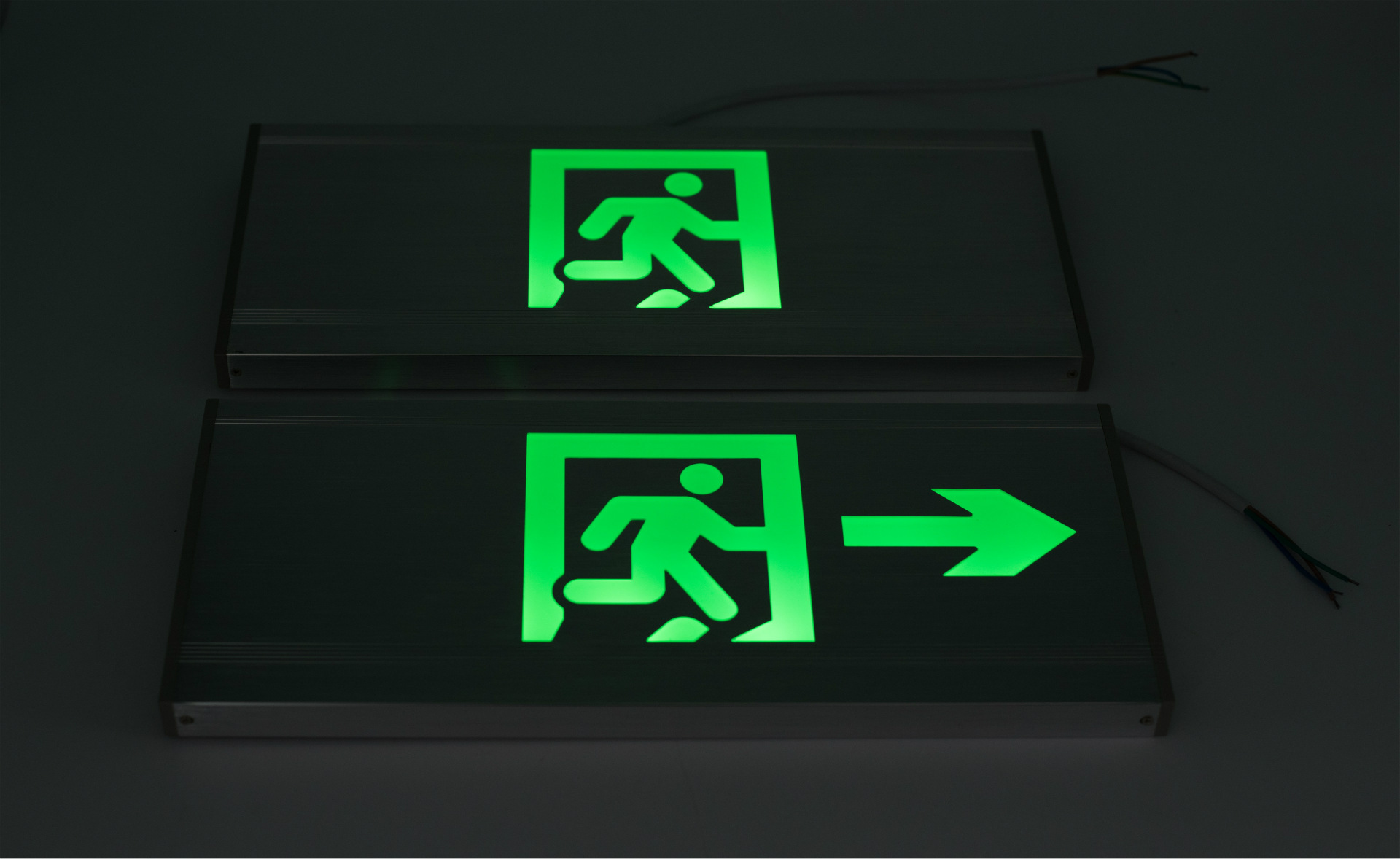 顶呱呱 暗装安全出口灯应急指示灯标志灯疏散指示灯led 双面