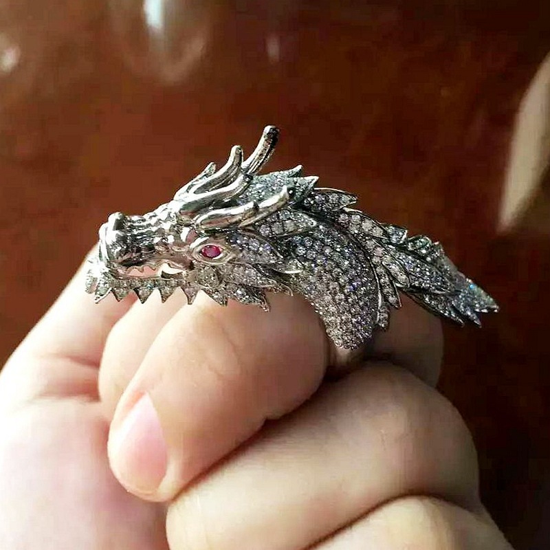 高端男士镶钻龙戒指 镶红宝石龙头戒指 特定款18k白金龙纹.